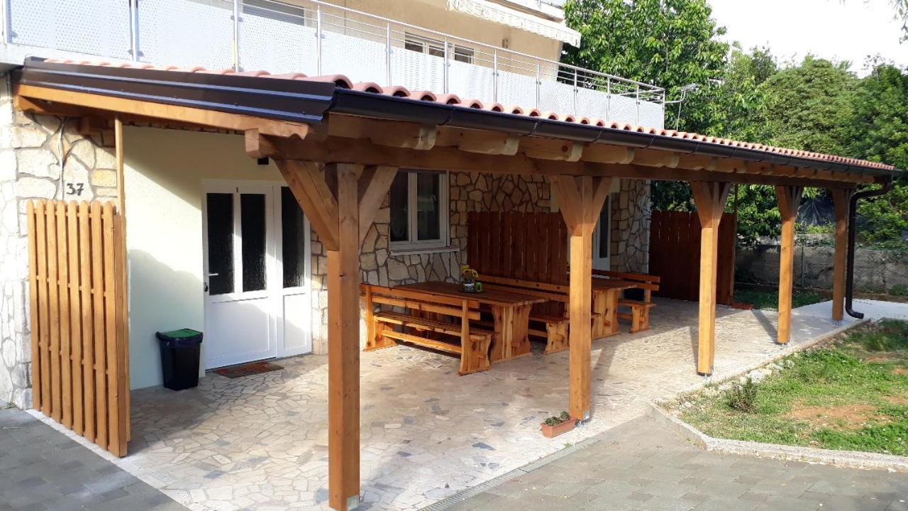 Apartments Roko Kostrena Zewnętrze zdjęcie